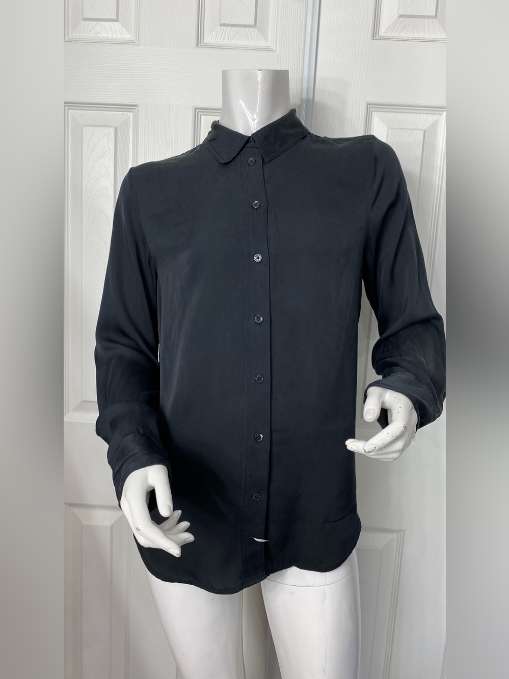 ‼️Silk Quince Black Long-Sleeve Button-Up Blouse